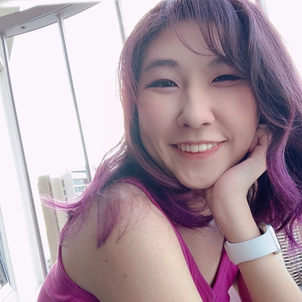 Meet your Posher, Ema